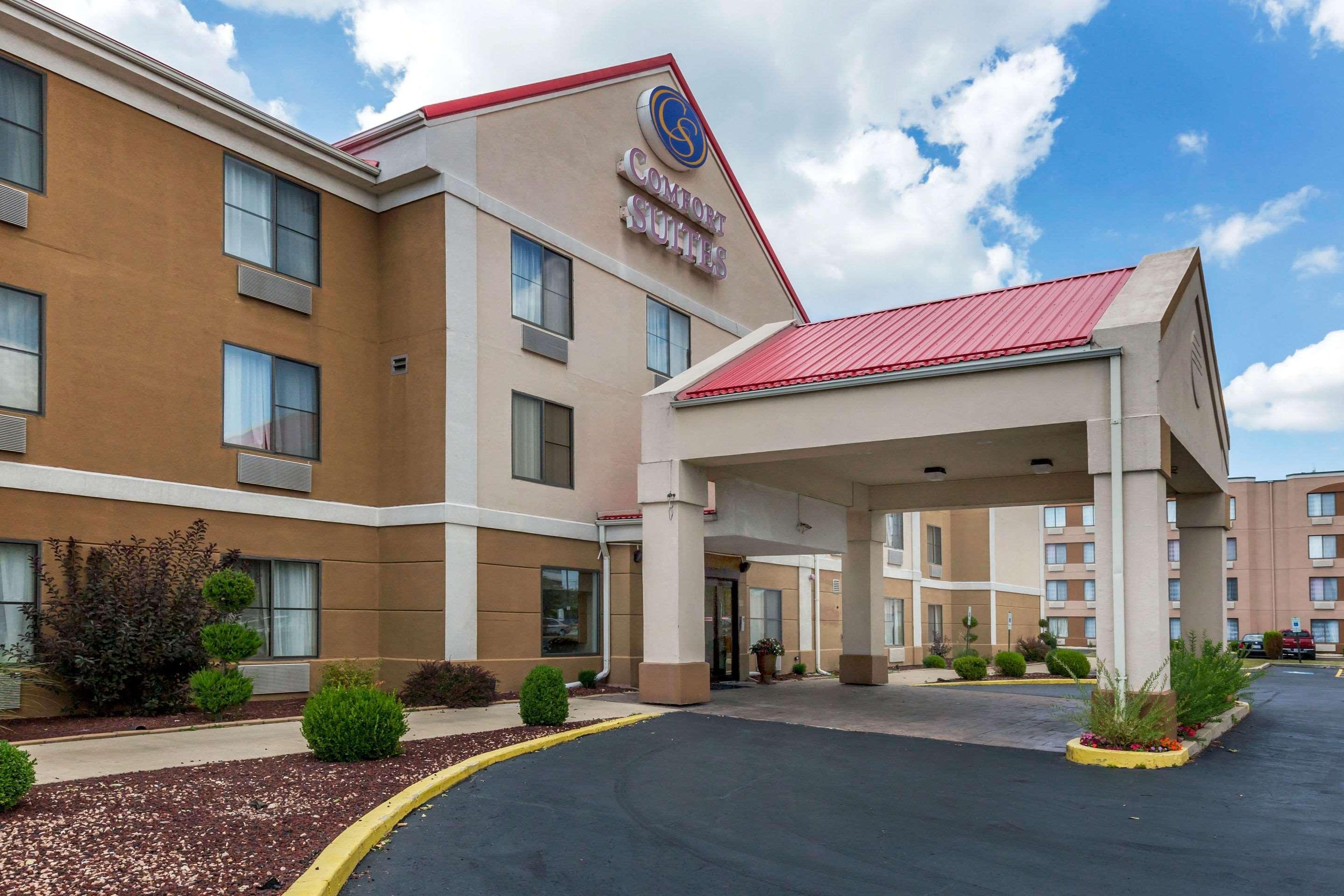 Comfort Suites Near I-80 And I-94 Lansing Bagian luar foto